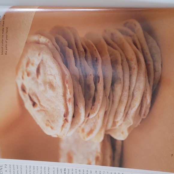 Martha Stewart Hors D'oeuvres Handbook - Picture 8 of 9